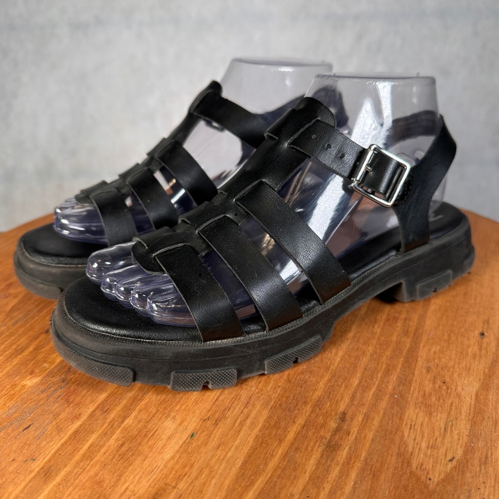 Madden NYC Gladiator Sandals Women 6 Black Excellent Lug Sole Chunky Platform